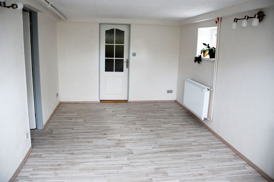 2 bedroom flat to rent, 45 m², Huberova, Prague, Prague 2 bedroom flat to rent, 45 m², Huberova, Prague, Prague