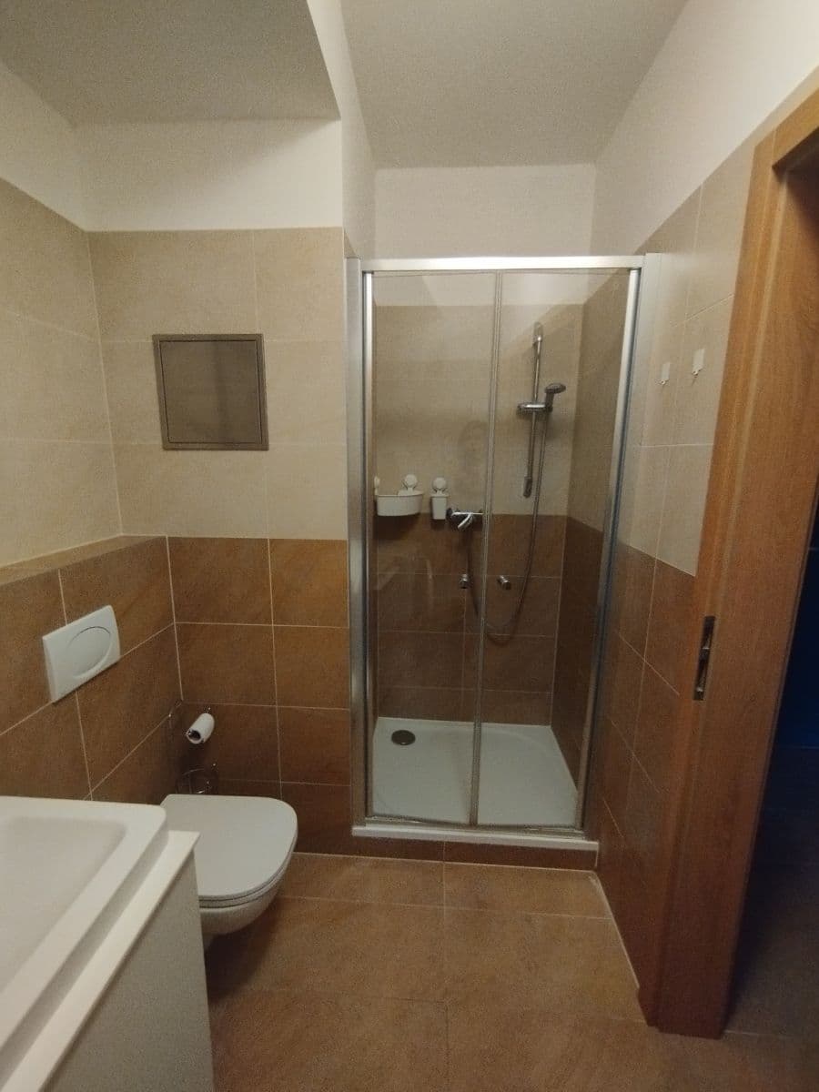 Studio flat to rent, 45 m², Škrábkových, Prague, Prague Studio flat to rent, 45 m², Škrábkových, Prague, Prague