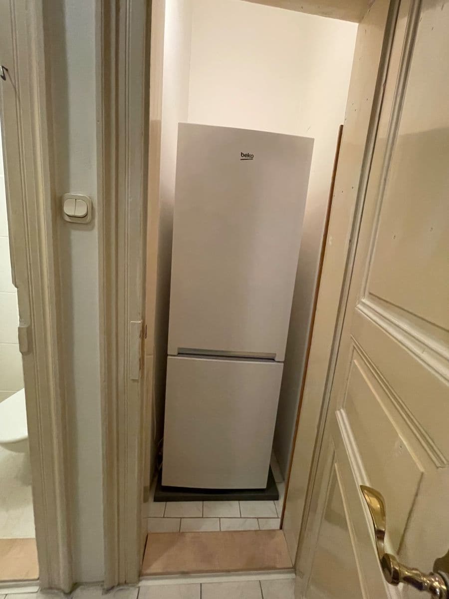 1 bedroom with open-plan kitchen flat to rent, 49 m², Trojanova, Prague, Prague 1 bedroom with open-plan kitchen flat to rent, 49 m², Trojanova, Prague, Prague