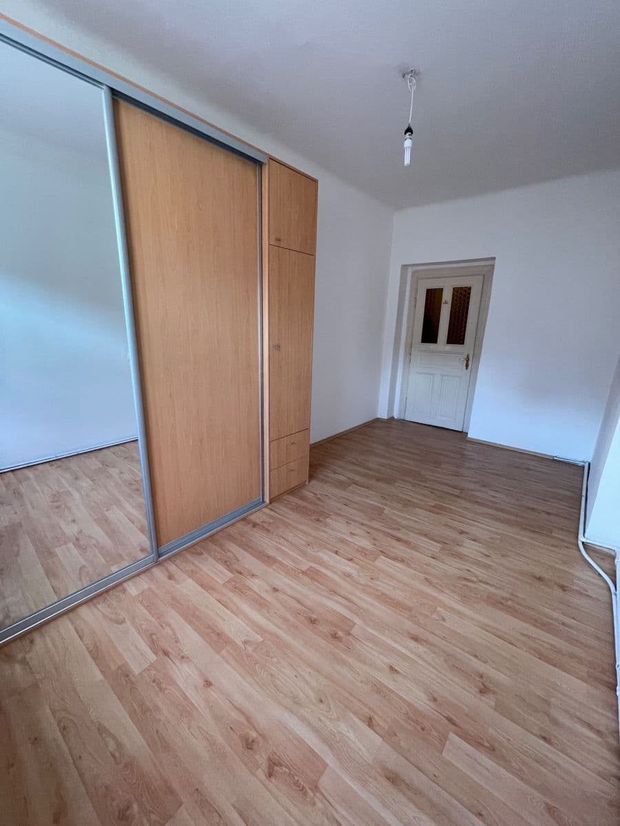 1 bedroom with open-plan kitchen flat to rent, 49 m², Trojanova, Prague, Prague 1 bedroom with open-plan kitchen flat to rent, 49 m², Trojanova, Prague, Prague
