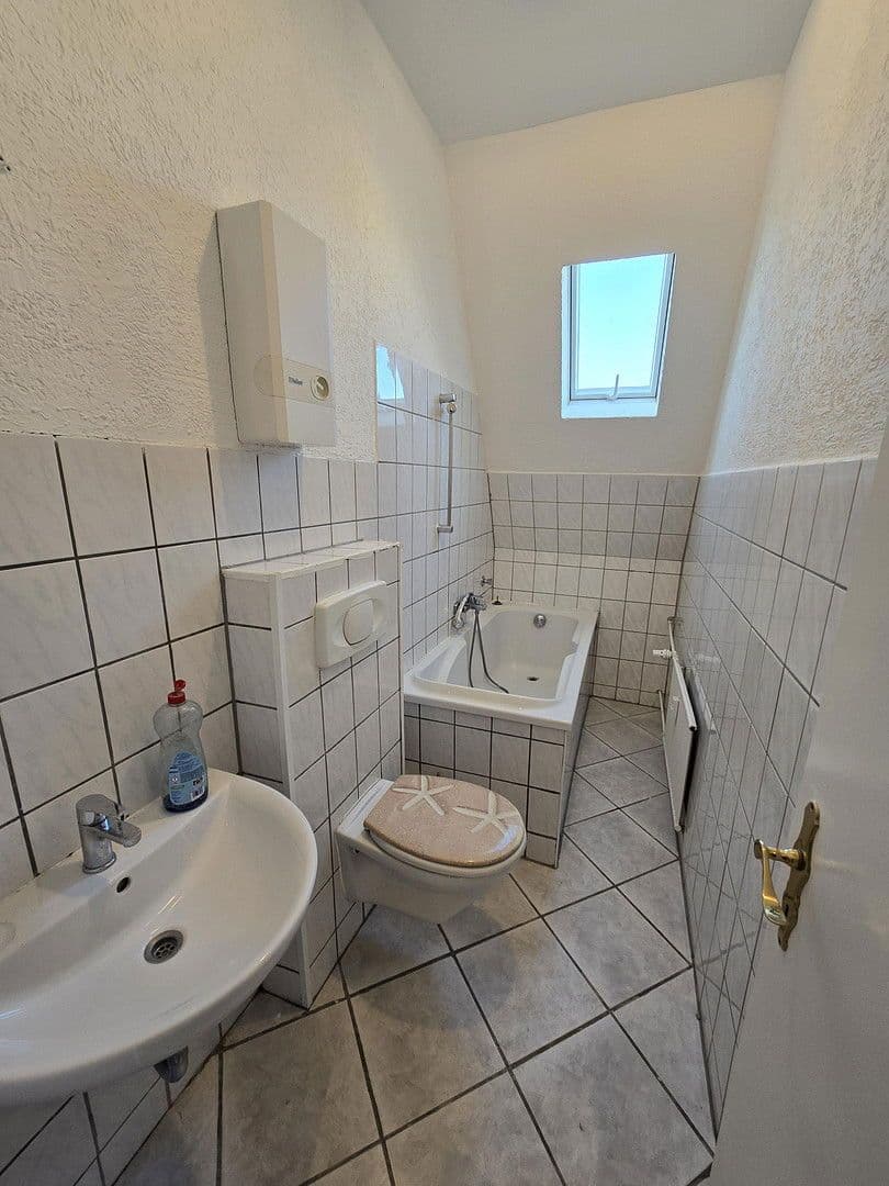 4 bedroom flat to rent, 75 m², Wiescherstraße 9, Wuppertal, North Rhine-Westphalia 4 bedroom flat to rent, 75 m², Wiescherstraße 9, Wuppertal, North Rhine-Westphalia