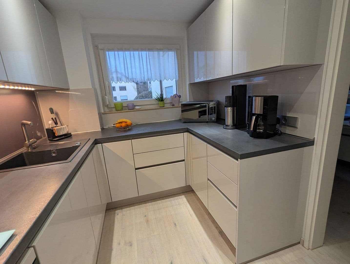 3 bedroom with open-plan kitchen flat for sale, 93 m², Filderstadt, Baden-Württemberg 3 bedroom with open-plan kitchen flat for sale, 93 m², Filderstadt, Baden-Württemberg