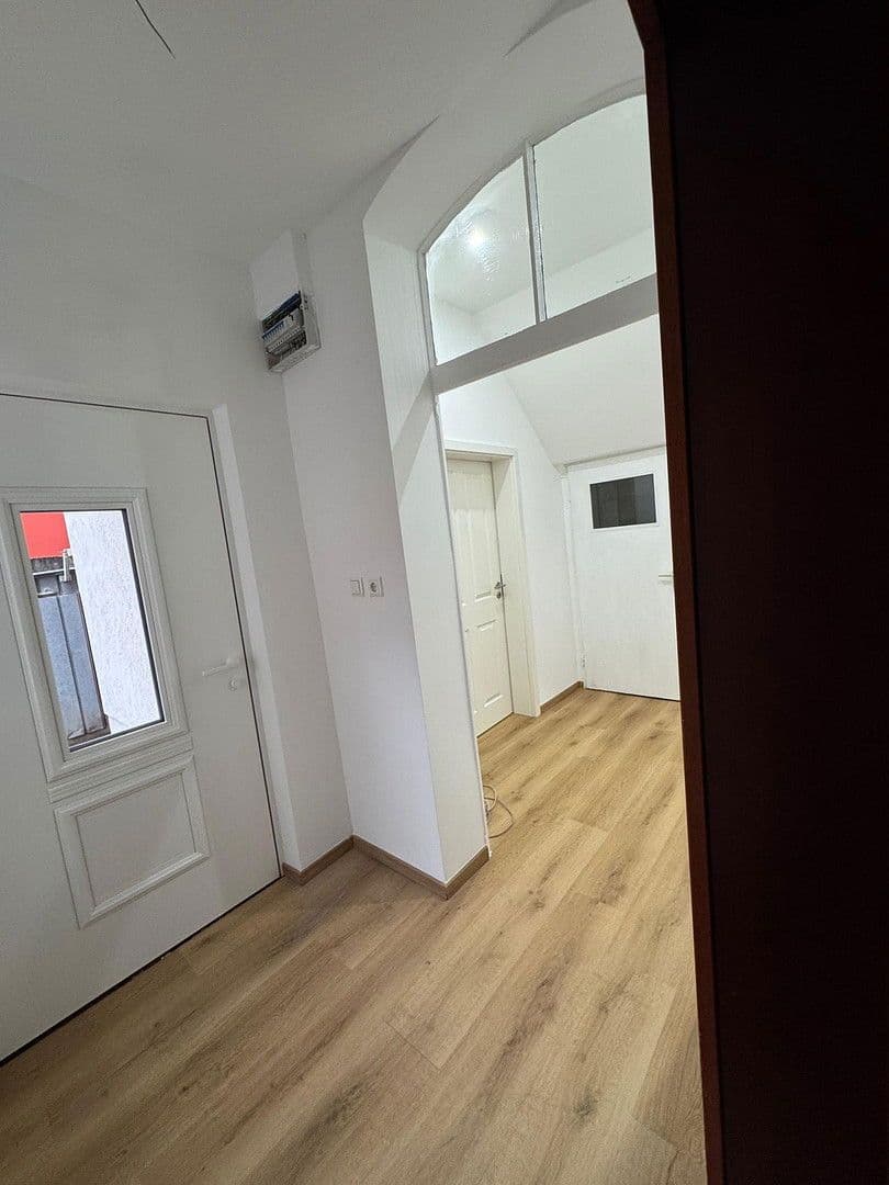 5 bedroom flat to rent, 126 m², Schützenstrasse 8A, Sarstedt, Lower Saxony 5 bedroom flat to rent, 126 m², Schützenstrasse 8A, Sarstedt, Lower Saxony