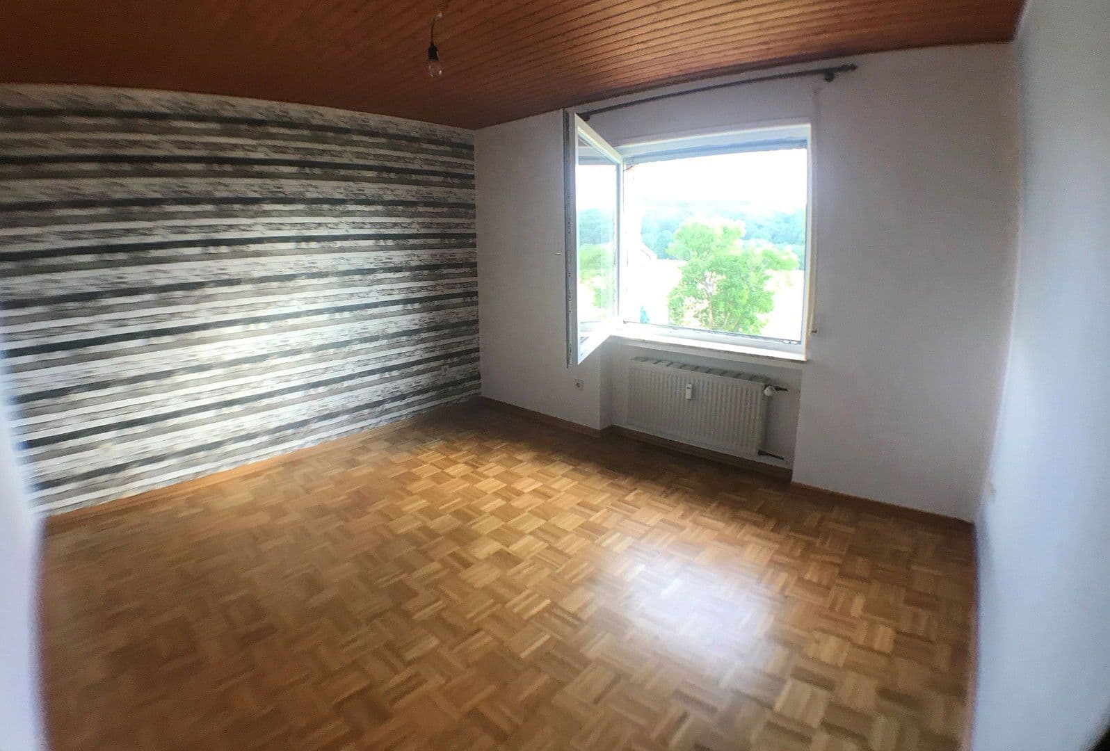 3 bedroom flat to rent, 112 m², Pitzenbüsch, Kradenbach, Rhineland-Palatinate 3 bedroom flat to rent, 112 m², Pitzenbüsch, Kradenbach, Rhineland-Palatinate