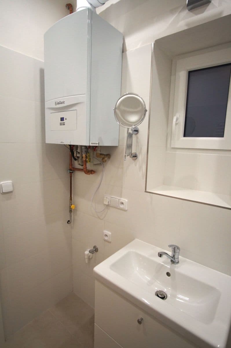 3 bedroom flat to rent, 58 m², Biskupcova, Prague, Prague 3 bedroom flat to rent, 58 m², Biskupcova, Prague, Prague