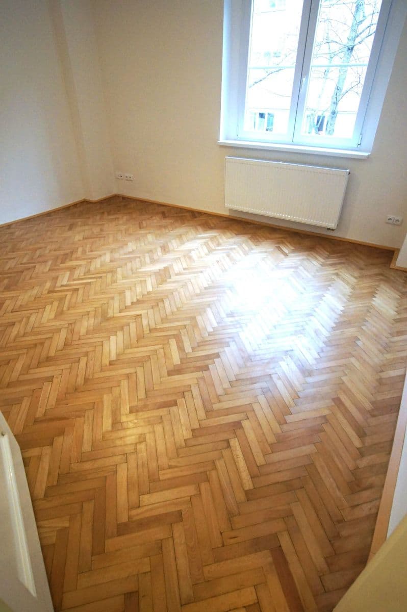 3 bedroom flat to rent, 58 m², Biskupcova, Prague, Prague 3 bedroom flat to rent, 58 m², Biskupcova, Prague, Prague