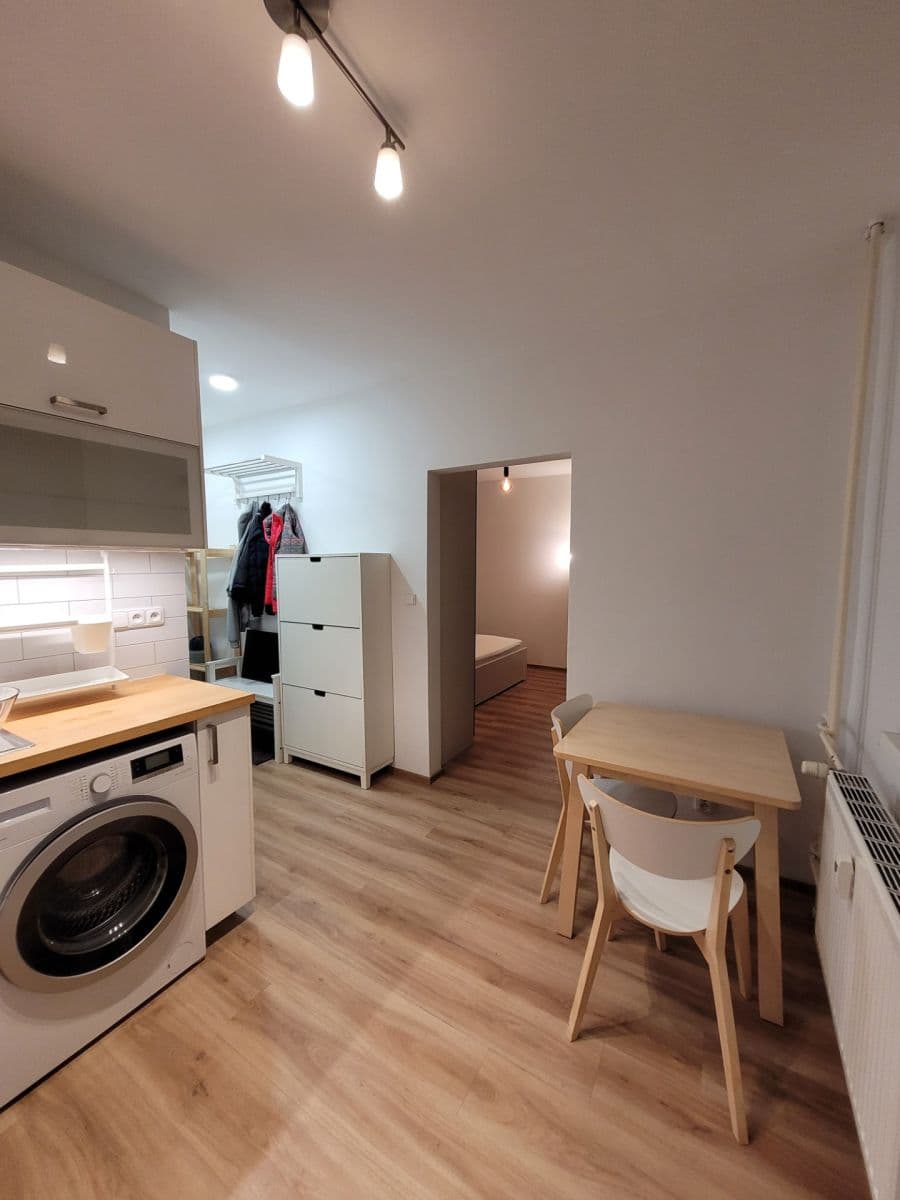 1 bedroom flat to rent, 35 m², Dvořišťská, Prague, Prague 1 bedroom flat to rent, 35 m², Dvořišťská, Prague, Prague