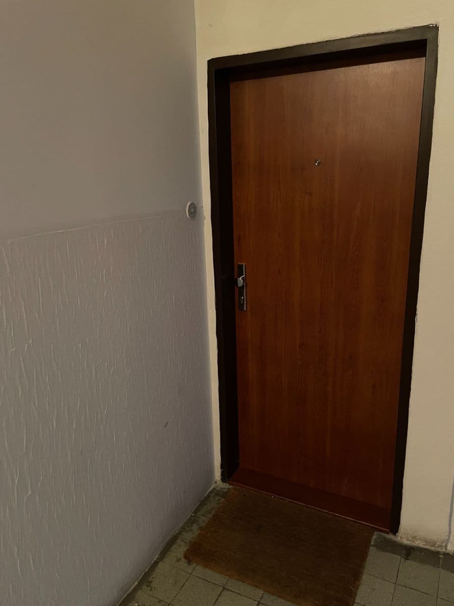 Small studio flat for sale, 40 m², Obchodná, Bratislava - mestská časť Staré Mesto, Bratislavský Region Small studio flat for sale, 40 m², Obchodná, Bratislava - mestská časť Staré Mesto, Bratislavský Region