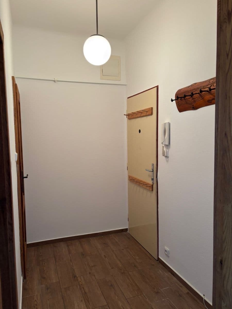 1 bedroom with open-plan kitchen flat to rent, 50 m², K. H. Máchy, Příbram, Středočeský Region 1 bedroom with open-plan kitchen flat to rent, 50 m², K. H. Máchy, Příbram, Středočeský Region