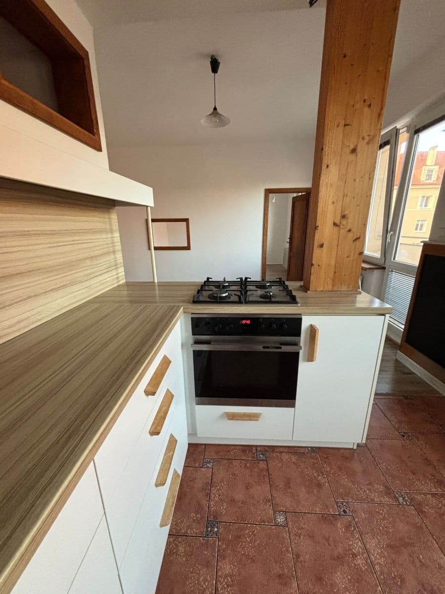 1 bedroom with open-plan kitchen flat to rent, 50 m², K. H. Máchy, Příbram, Středočeský Region 1 bedroom with open-plan kitchen flat to rent, 50 m², K. H. Máchy, Příbram, Středočeský Region