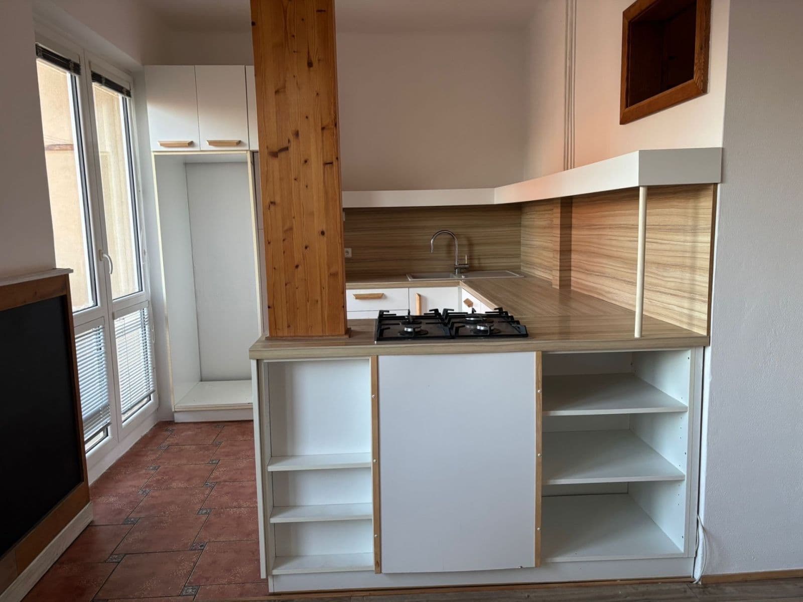 1 bedroom with open-plan kitchen flat to rent, 50 m², K. H. Máchy, Příbram, Středočeský Region 1 bedroom with open-plan kitchen flat to rent, 50 m², K. H. Máchy, Příbram, Středočeský Region