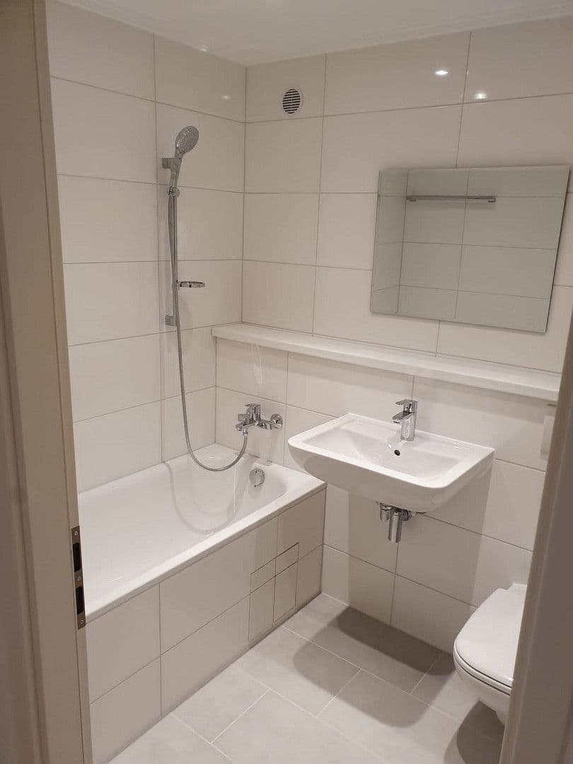 1 bedroom flat to rent, 40 m², Münchnerstr., Kr. München - Unterhaching, Bavaria 1 bedroom flat to rent, 40 m², Münchnerstr., Kr. München - Unterhaching, Bavaria