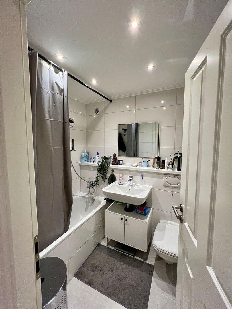 1 bedroom flat to rent, 40 m², Münchnerstr., Kr. München - Unterhaching, Bavaria 1 bedroom flat to rent, 40 m², Münchnerstr., Kr. München - Unterhaching, Bavaria