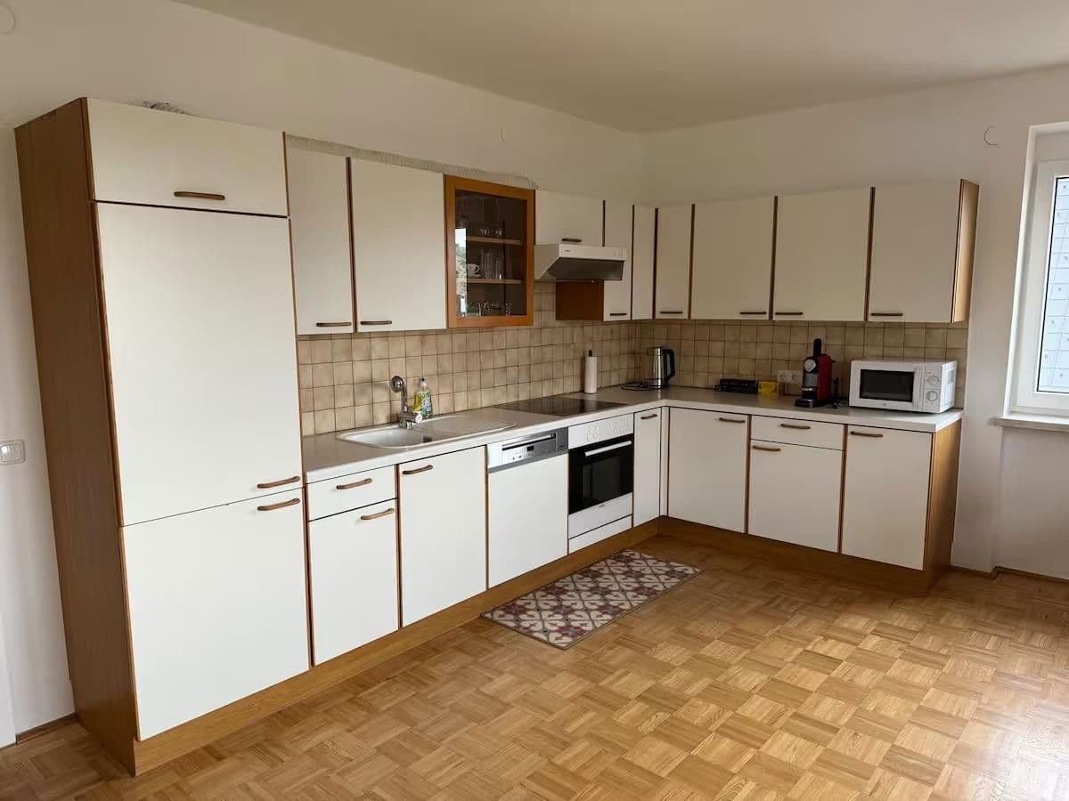 4 bedroom flat to rent, 125 m², Auergütlweg 10, Linz, Upper Austria 4 bedroom flat to rent, 125 m², Auergütlweg 10, Linz, Upper Austria