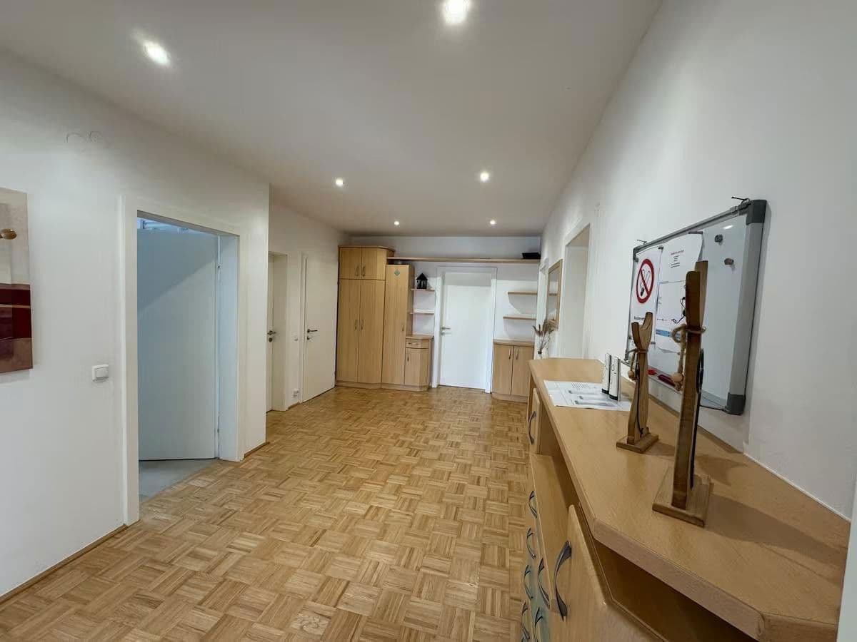 4 bedroom flat to rent, 125 m², Auergütlweg 10, Linz, Upper Austria 4 bedroom flat to rent, 125 m², Auergütlweg 10, Linz, Upper Austria