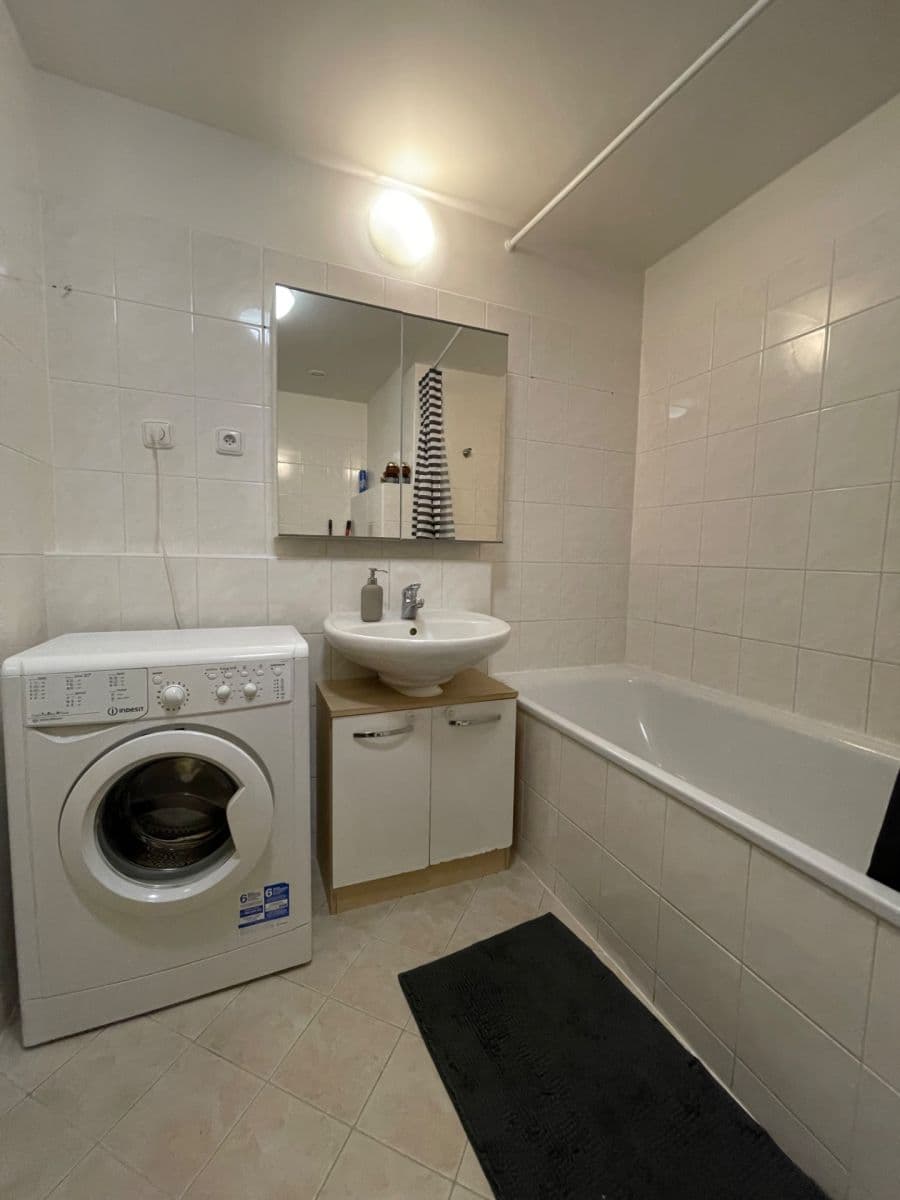 1 bedroom with open-plan kitchen flat for sale, 65 m², Petržílkova, Prague, Prague 1 bedroom with open-plan kitchen flat for sale, 65 m², Petržílkova, Prague, Prague