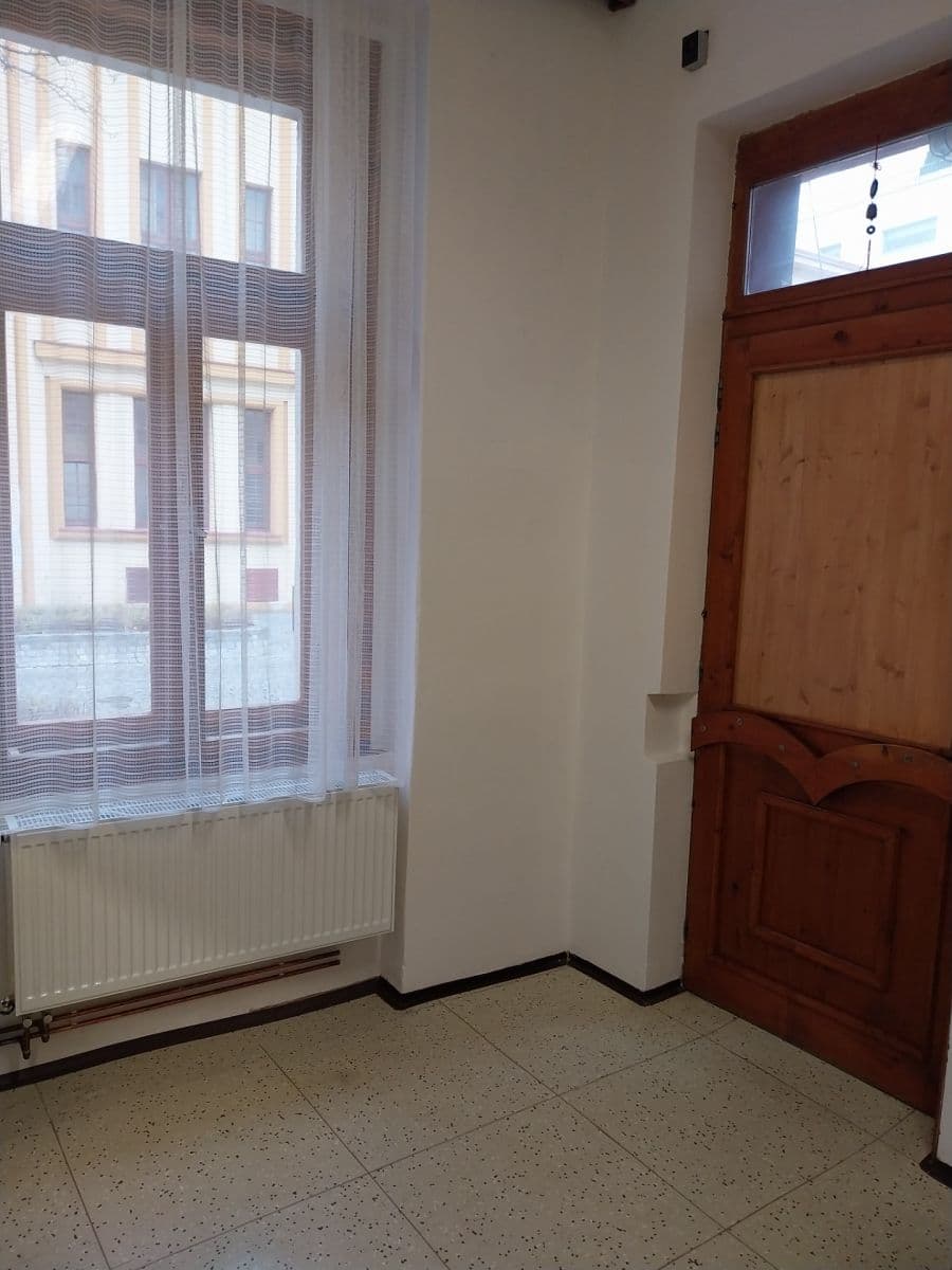 non-residential property to rent, 50 m², Hronovická, Pardubice, Pardubický Region non-residential property to rent, 50 m², Hronovická, Pardubice, Pardubický Region