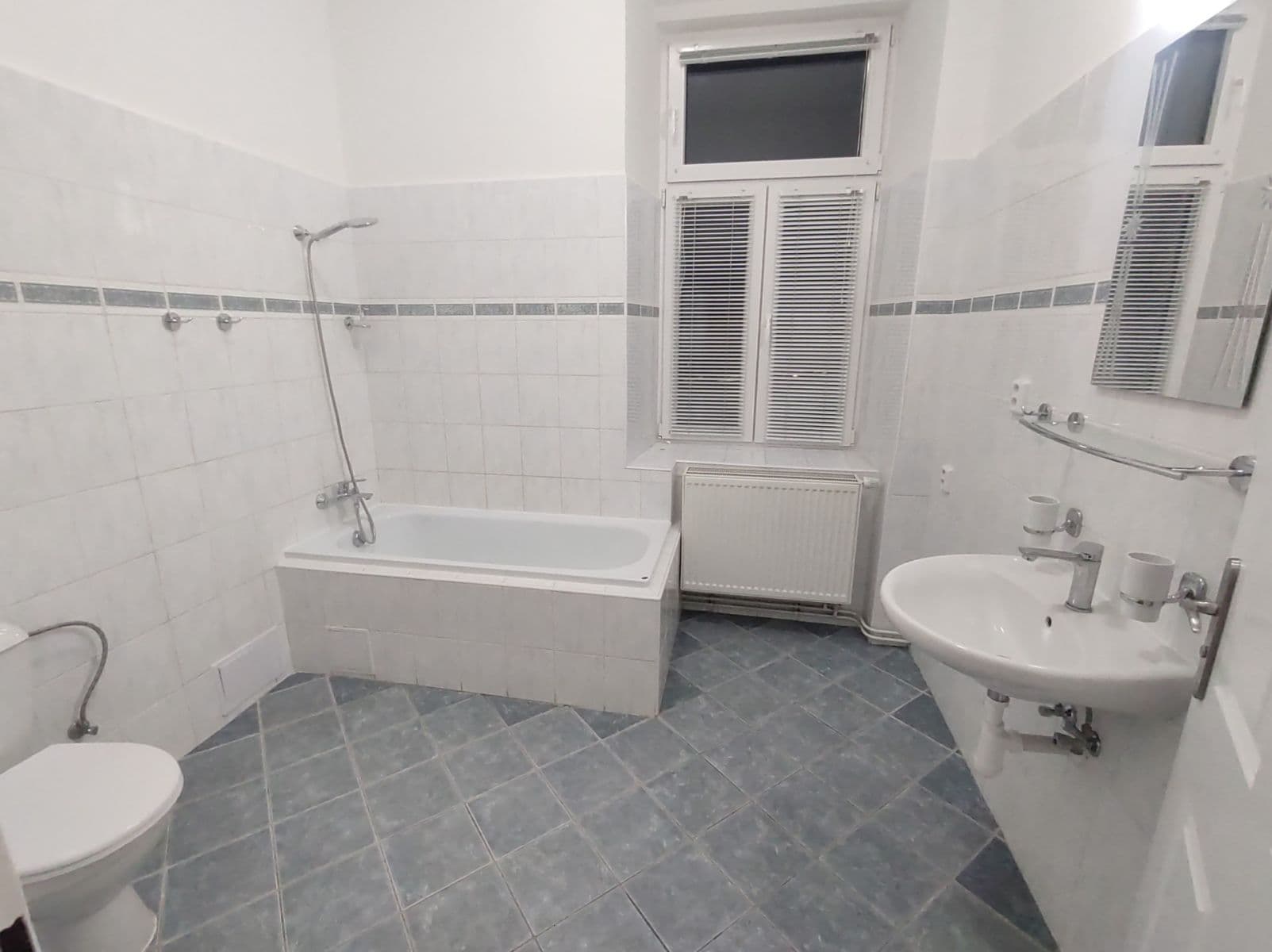 2 bedroom flat to rent, 75 m², Nádražní, Litoměřice, Ústecký Region 2 bedroom flat to rent, 75 m², Nádražní, Litoměřice, Ústecký Region