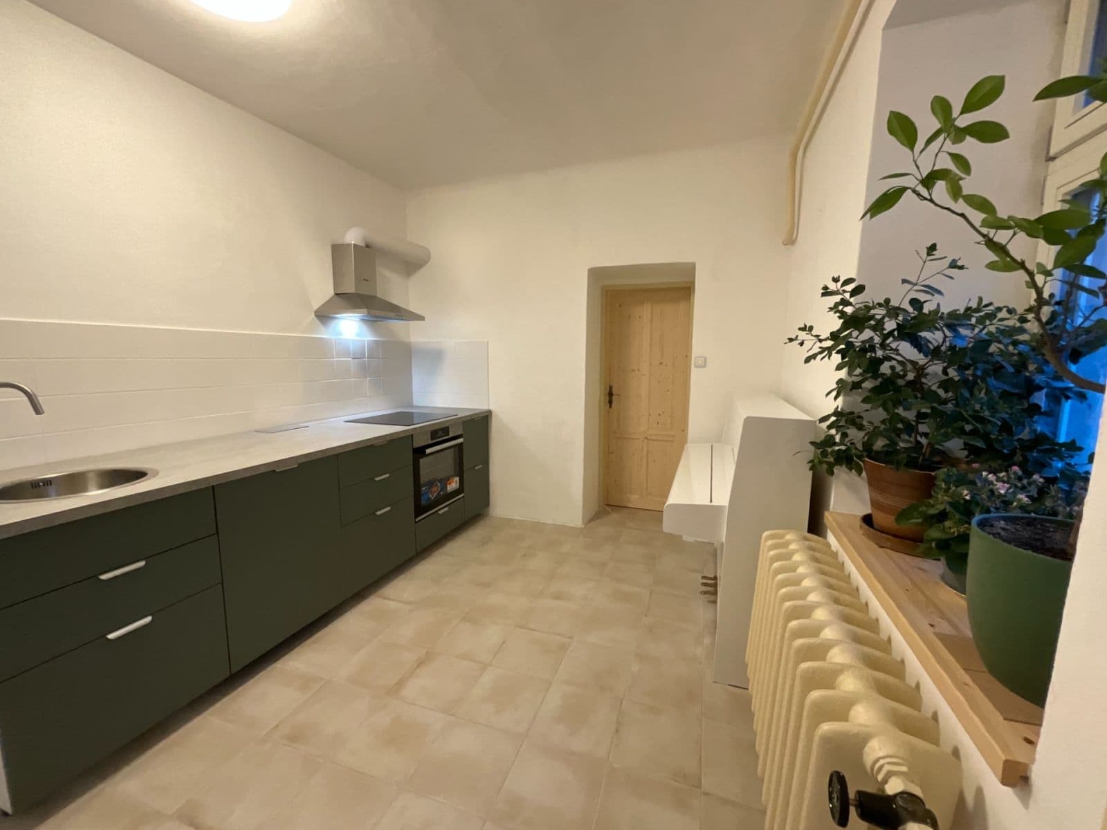 1 bedroom flat to rent, 38 m², nám. Krále Jiřího z Poděbrad, Řevnice, Středočeský Region 1 bedroom flat to rent, 38 m², nám. Krále Jiřího z Poděbrad, Řevnice, Středočeský Region