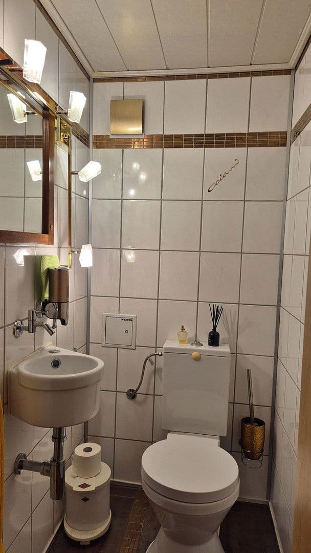 house for sale, 210 m², Ringstr., 9, Remshalden, Baden-Württemberg house for sale, 210 m², Ringstr., 9, Remshalden, Baden-Württemberg