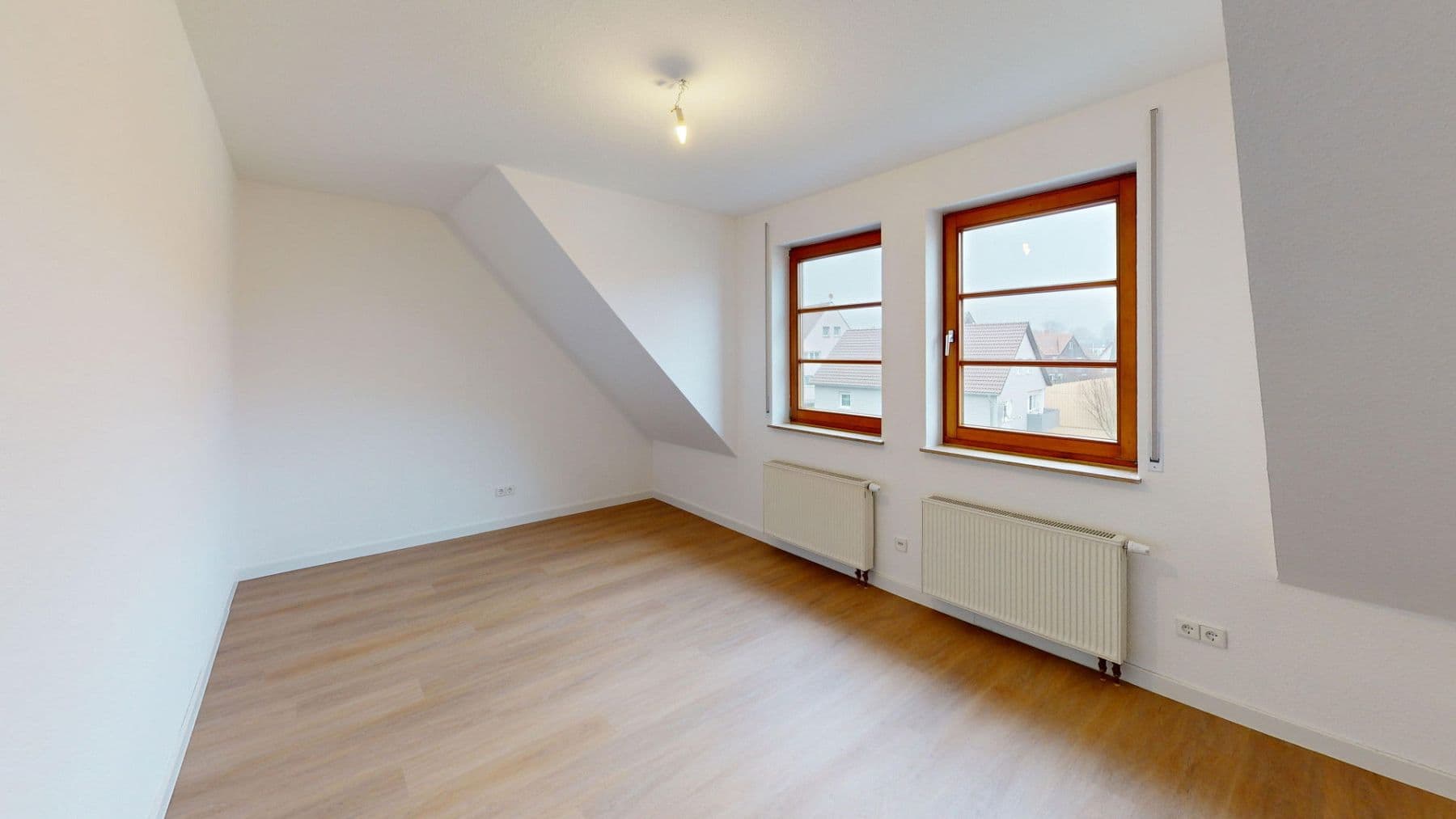 2 bedroom with open-plan kitchen flat to rent, 94 m², Gartenstr. 2, Pfalzgrafenweiler, Baden-Württemberg 2 bedroom with open-plan kitchen flat to rent, 94 m², Gartenstr. 2, Pfalzgrafenweiler, Baden-Württemberg