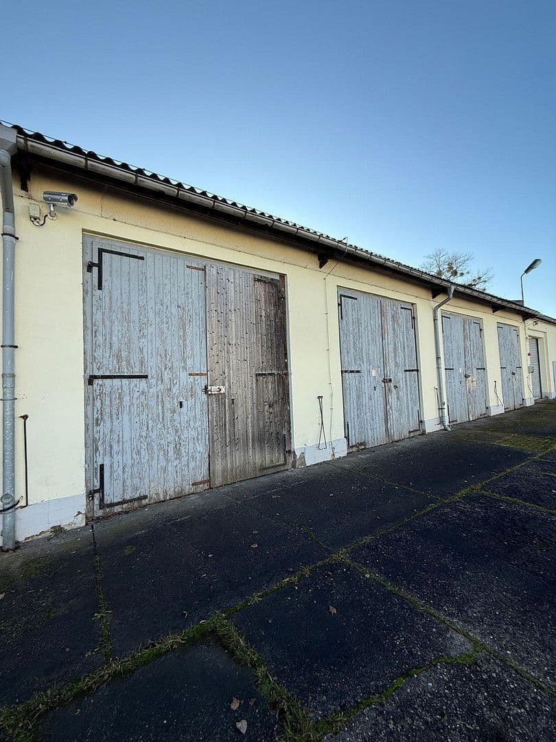 garage to rent, 84 m², Mutzschener Bahnhofstraße 77, Grimma, Saxony garage to rent, 84 m², Mutzschener Bahnhofstraße 77, Grimma, Saxony