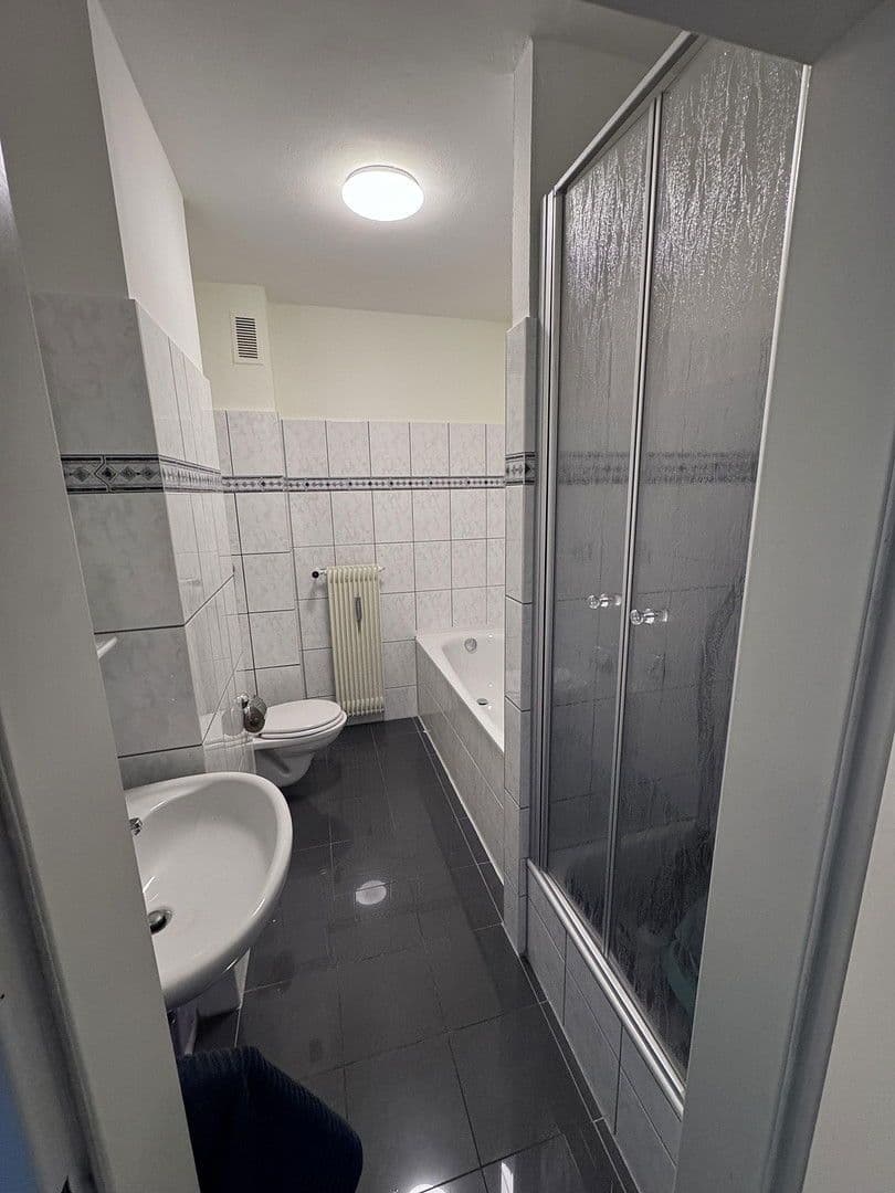 office to rent, 82 m², Marktstraße 148, Oberhausen, North Rhine-Westphalia office to rent, 82 m², Marktstraße 148, Oberhausen, North Rhine-Westphalia