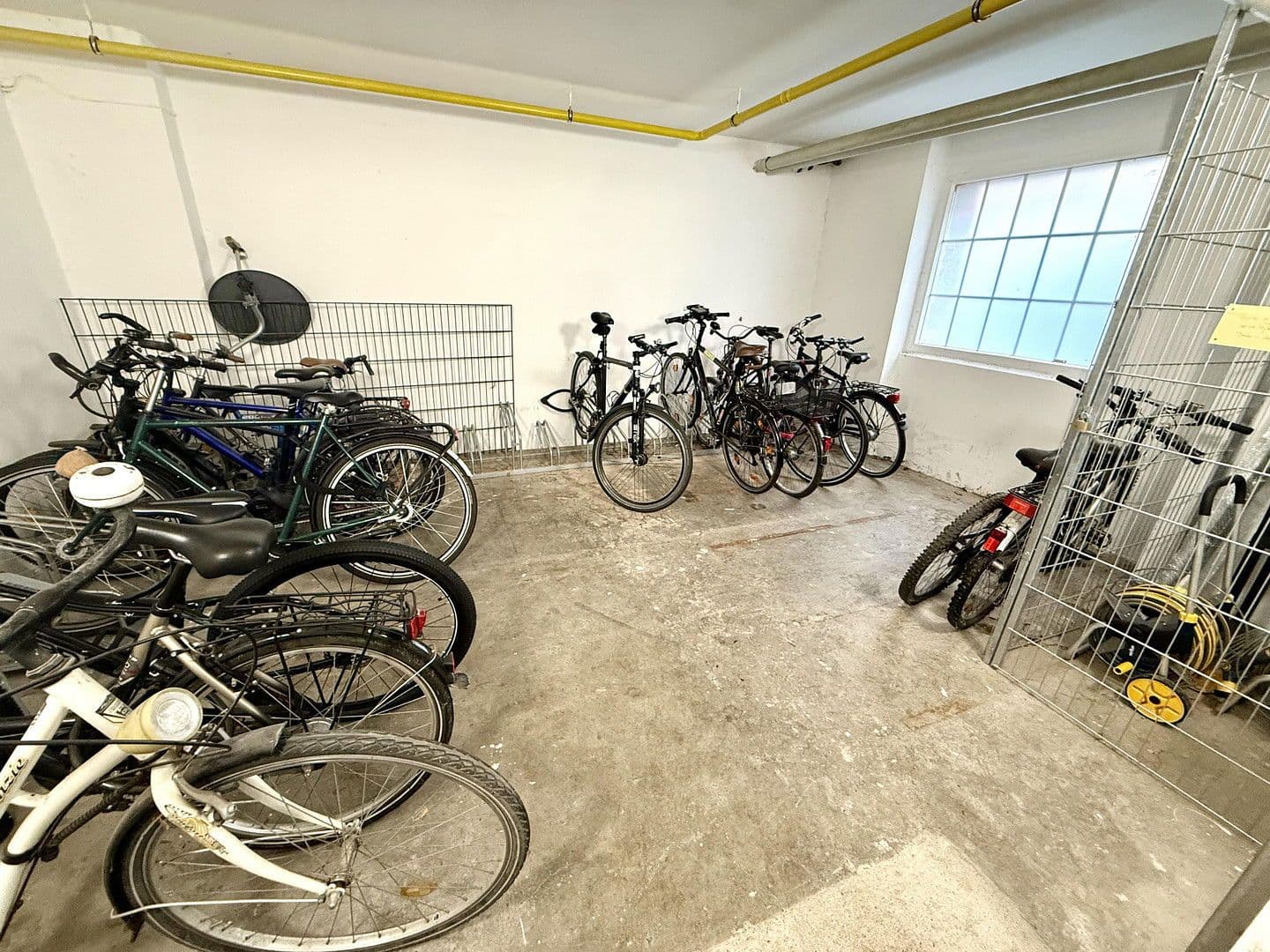 2 bedroom flat for sale, 62 m², Konradinstr., Berlin, Berlin 2 bedroom flat for sale, 62 m², Konradinstr., Berlin, Berlin