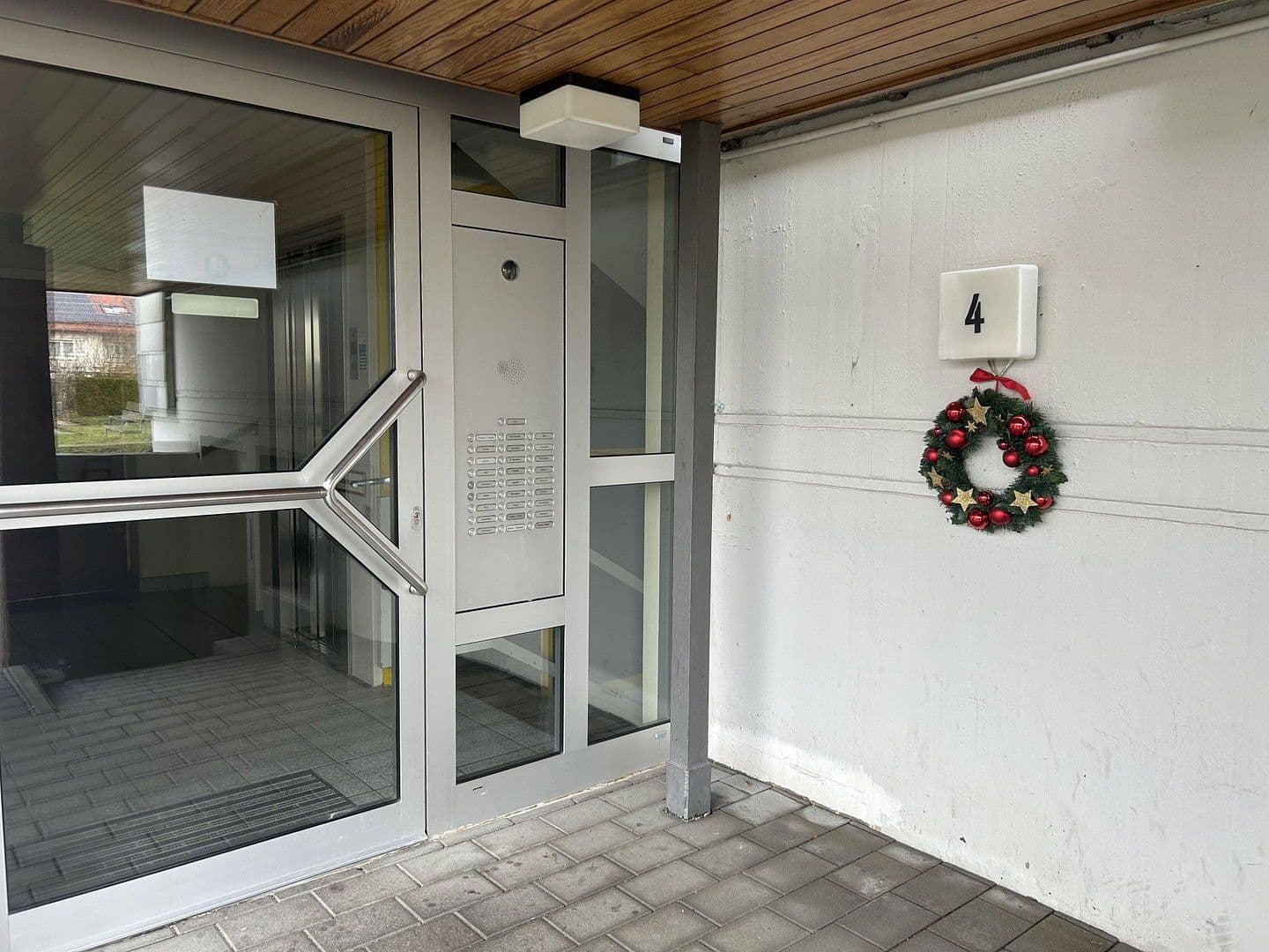 2 bedroom with open-plan kitchen flat to rent, 90 m², Kästnerstraße 4, Bietigheim-Bissingen, Baden-Württemberg 2 bedroom with open-plan kitchen flat to rent, 90 m², Kästnerstraße 4, Bietigheim-Bissingen, Baden-Württemberg