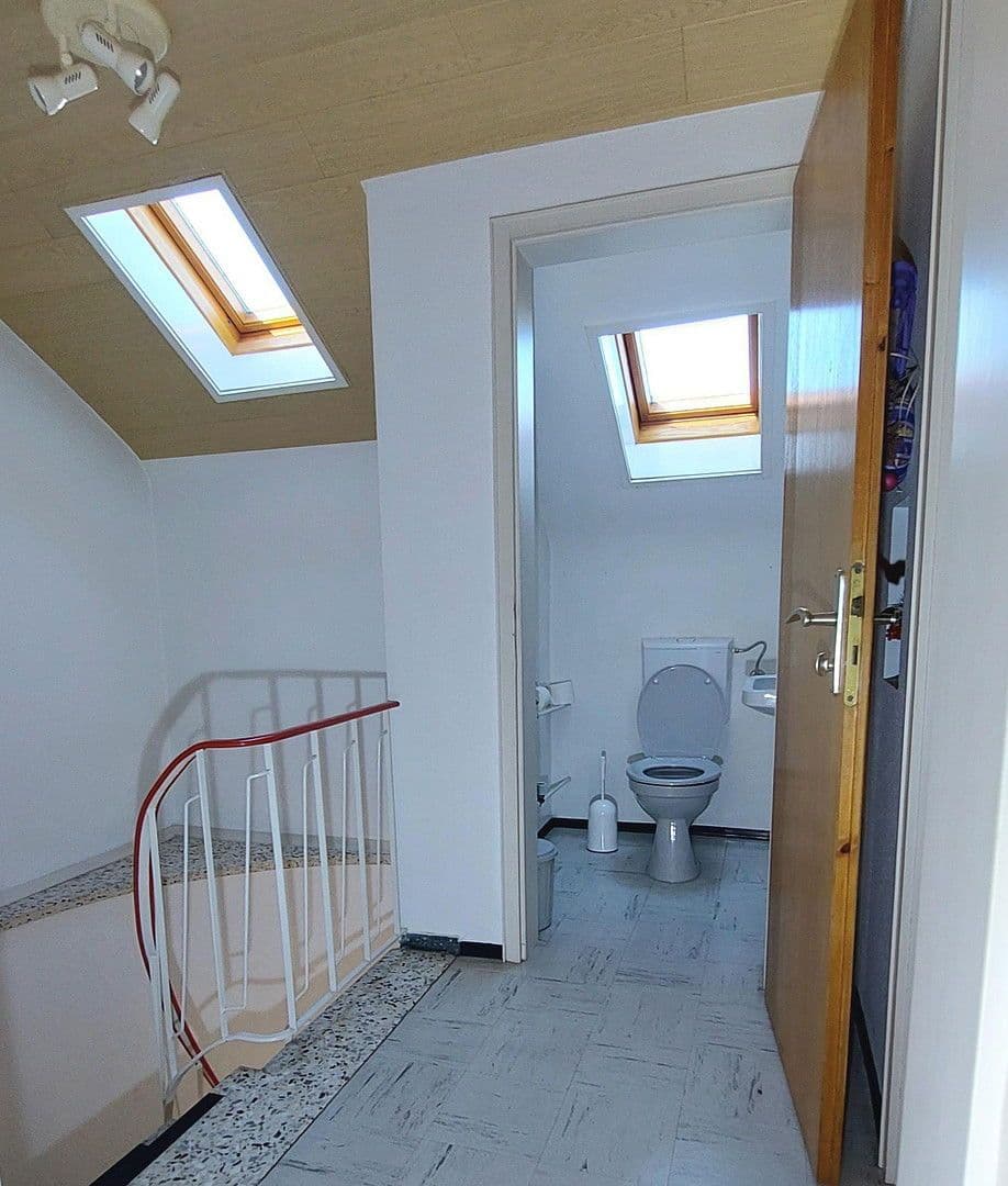 house for sale, 128 m², Fichtenhain 8, Göppingen, Baden-Württemberg house for sale, 128 m², Fichtenhain 8, Göppingen, Baden-Württemberg