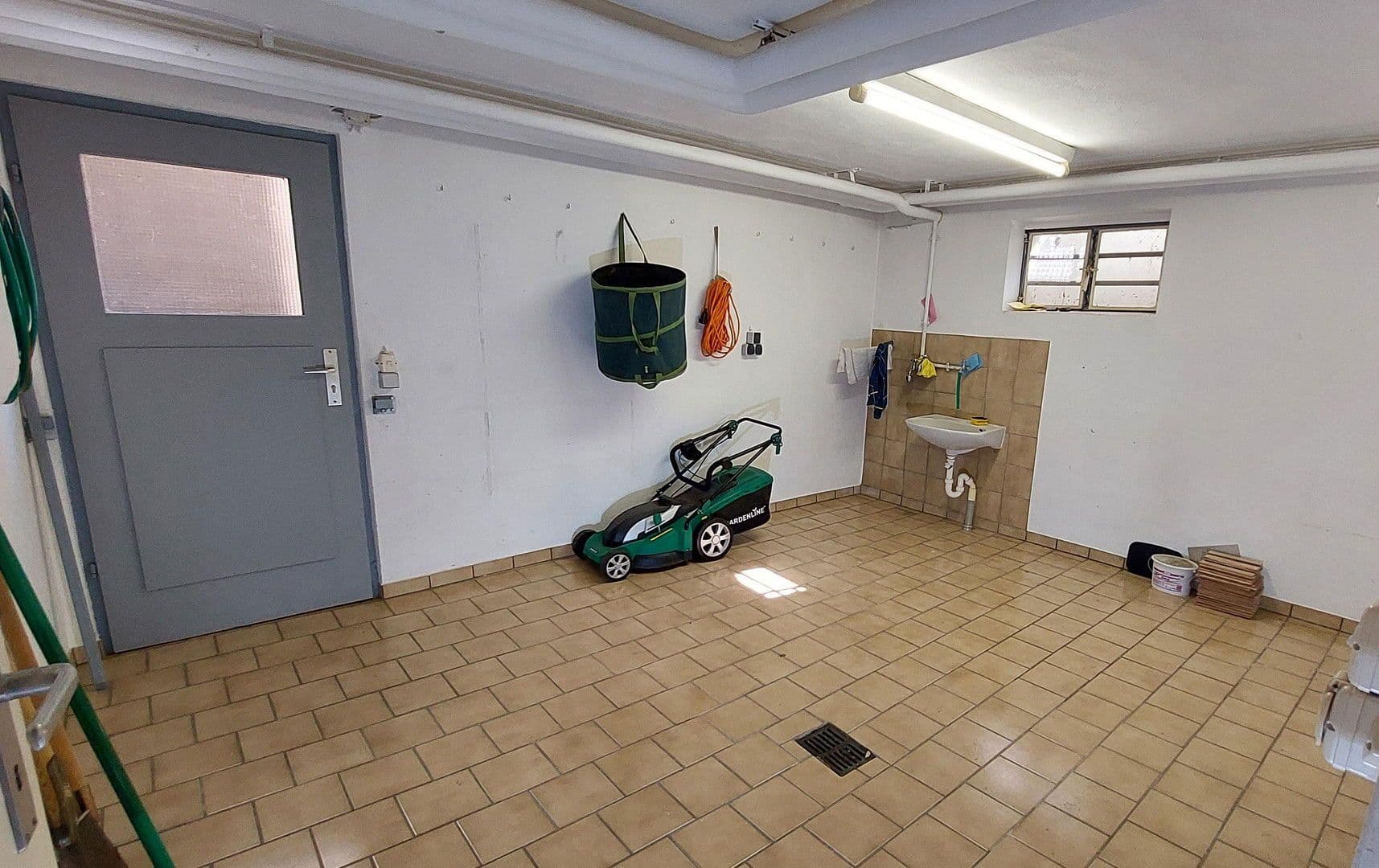 house for sale, 128 m², Fichtenhain 8, Göppingen, Baden-Württemberg house for sale, 128 m², Fichtenhain 8, Göppingen, Baden-Württemberg