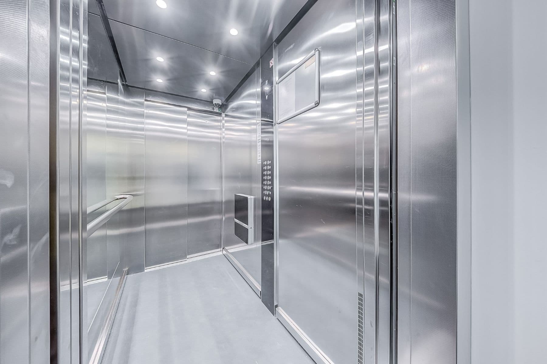 2 bedroom with open-plan kitchen flat for sale, 69 m², Zvěřinova, Prague, Prague 2 bedroom with open-plan kitchen flat for sale, 69 m², Zvěřinova, Prague, Prague