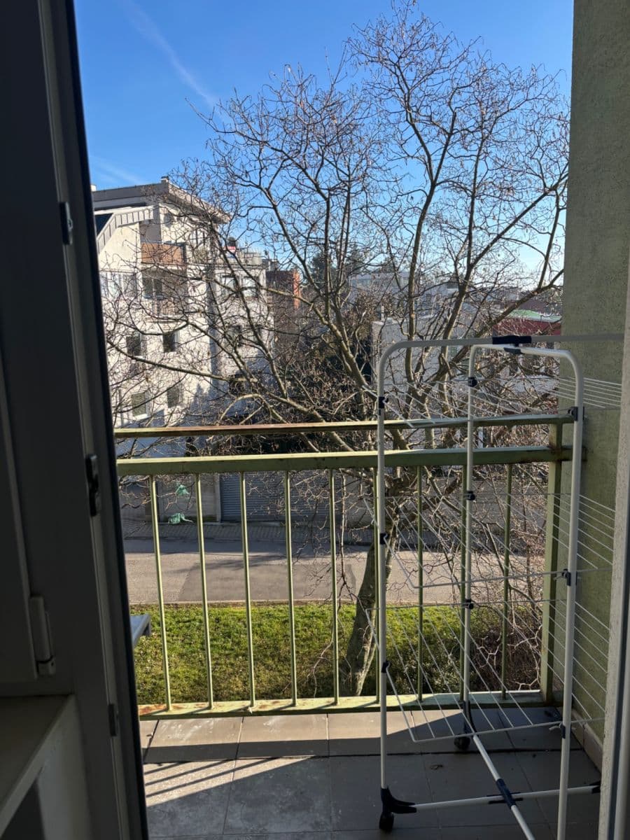 3 bedroom flat to rent, 63 m², Nové Mesto, Bratislavský Region 3 bedroom flat to rent, 63 m², Nové Mesto, Bratislavský Region