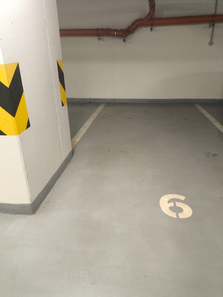 garage to rent, 15 m², V Mezihoří, Prague, Prague garage to rent, 15 m², V Mezihoří, Prague, Prague