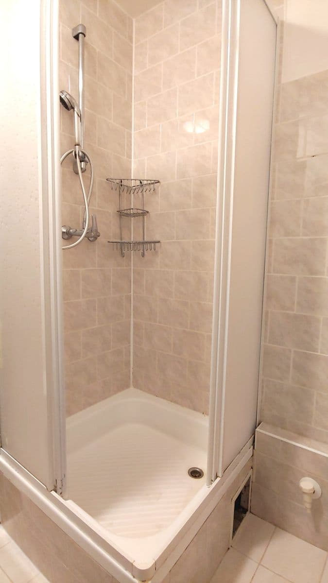 Studio flat to rent, 30 m², Maxima Gorkého, Trutnov, Královéhradecký Region Studio flat to rent, 30 m², Maxima Gorkého, Trutnov, Královéhradecký Region