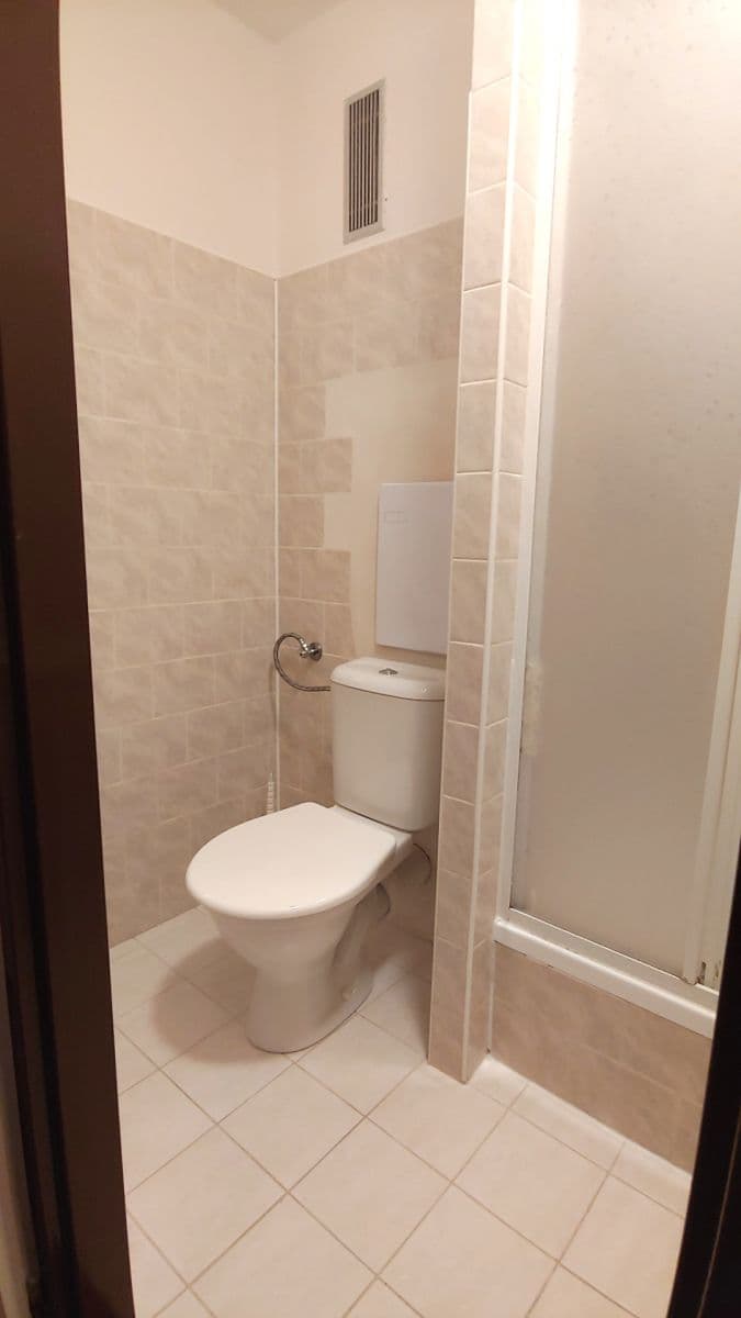 Studio flat to rent, 30 m², Maxima Gorkého, Trutnov, Královéhradecký Region Studio flat to rent, 30 m², Maxima Gorkého, Trutnov, Královéhradecký Region