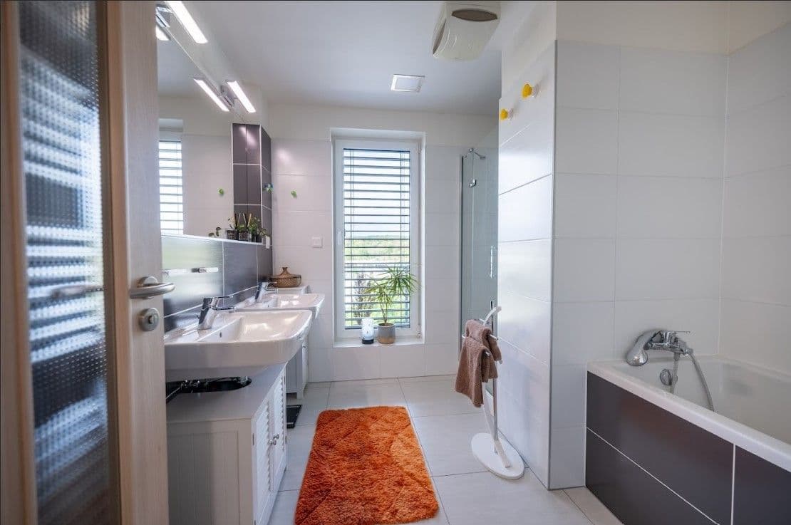 2 bedroom with open-plan kitchen flat for sale, 97 m², Menšíkova, Brno, Jihomoravský Region 2 bedroom with open-plan kitchen flat for sale, 97 m², Menšíkova, Brno, Jihomoravský Region