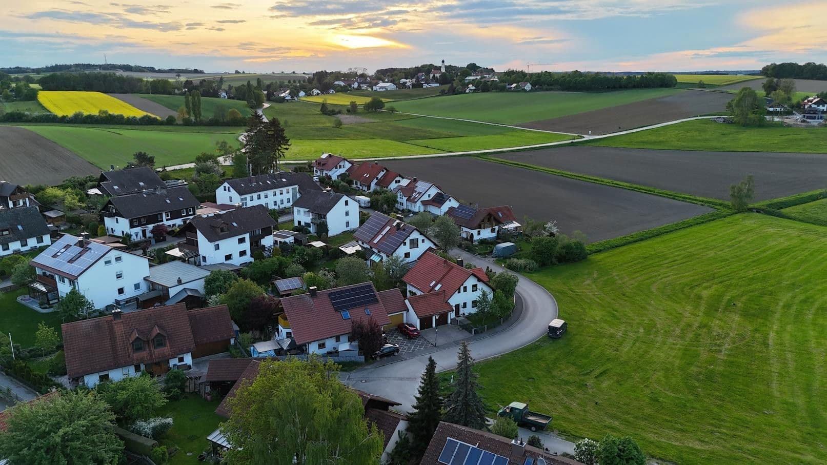 plot for sale, 290 m², Oberschweinbach, Bavaria plot for sale, 290 m², Oberschweinbach, Bavaria