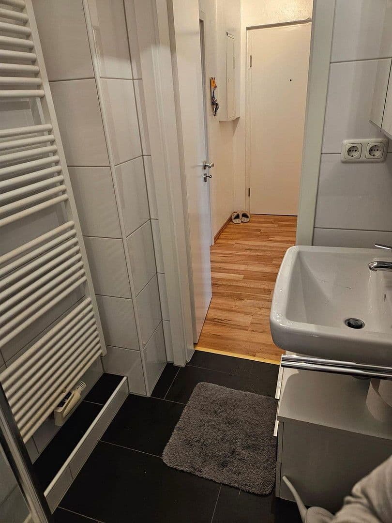 2 bedroom flat to rent, 46 m², Am Stockbrunnen 6, Bergisch Gladbach, North Rhine-Westphalia 2 bedroom flat to rent, 46 m², Am Stockbrunnen 6, Bergisch Gladbach, North Rhine-Westphalia