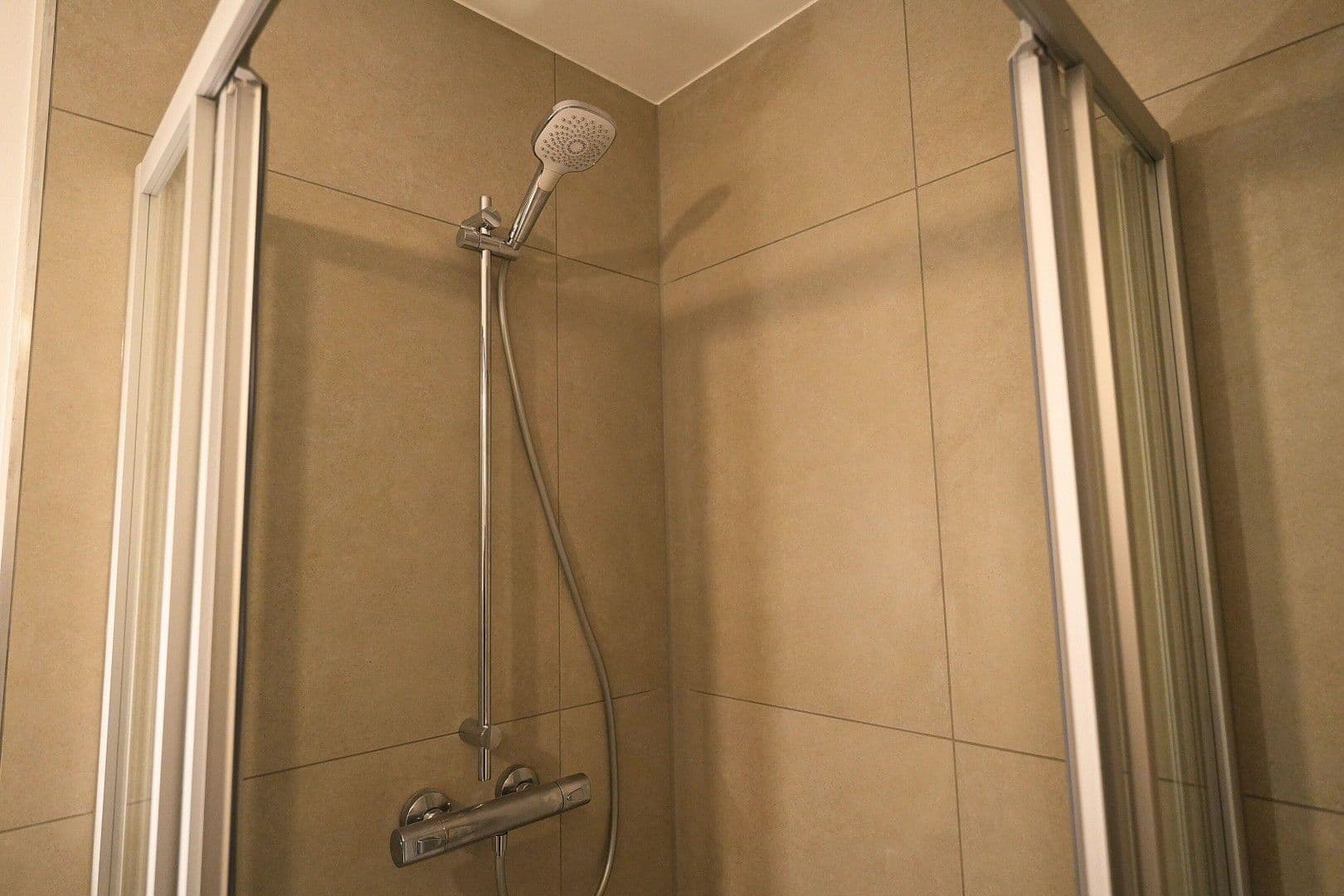 3 bedroom flat to rent, 58 m², Köln, North Rhine-Westphalia 3 bedroom flat to rent, 58 m², Köln, North Rhine-Westphalia