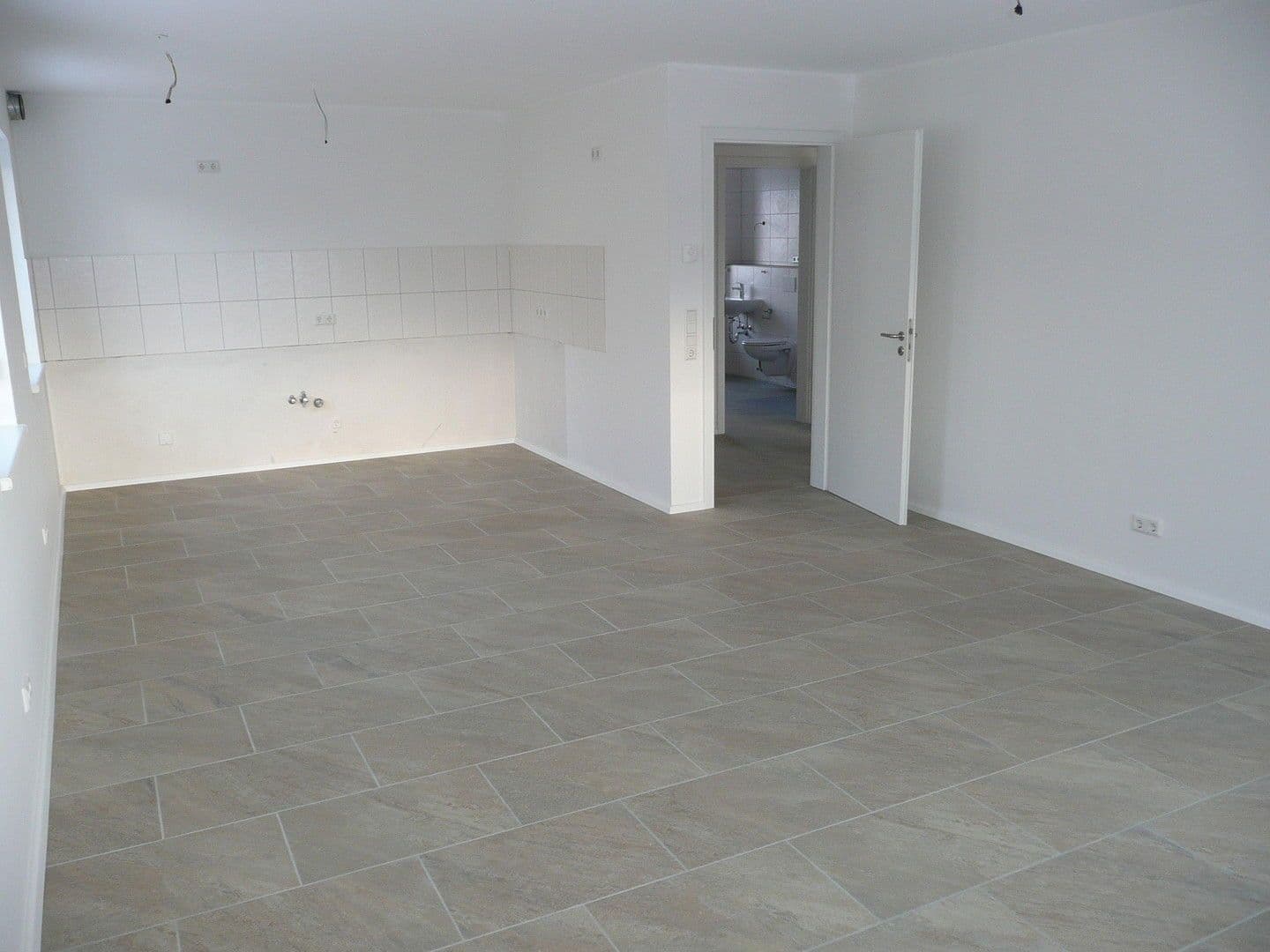 3 bedroom flat to rent, 81 m², Ommerbornstr. 5, Lindlar, North Rhine-Westphalia 3 bedroom flat to rent, 81 m², Ommerbornstr. 5, Lindlar, North Rhine-Westphalia