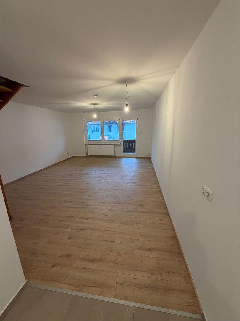 1 bedroom with open-plan kitchen flat for sale, 81 m², Geretsried, Bavaria 1 bedroom with open-plan kitchen flat for sale, 81 m², Geretsried, Bavaria