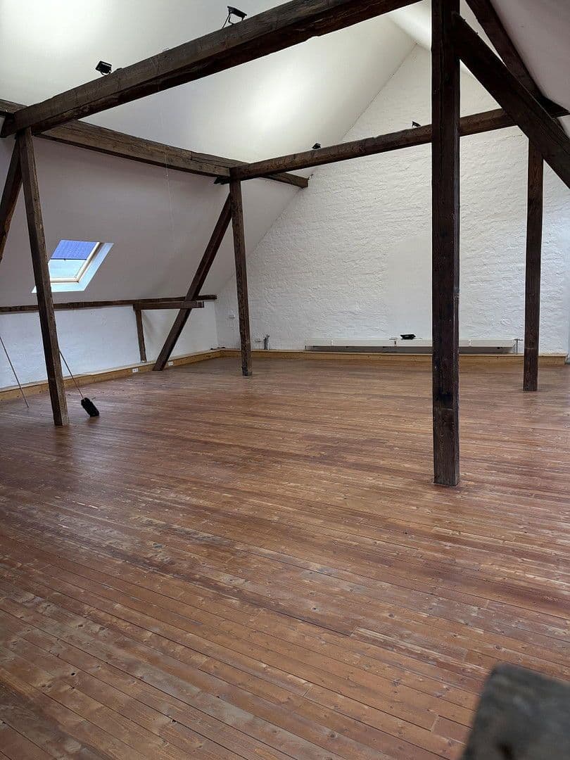 office to rent, 135 m², Oberbenrader Straße 51, Krefeld, North Rhine-Westphalia office to rent, 135 m², Oberbenrader Straße 51, Krefeld, North Rhine-Westphalia