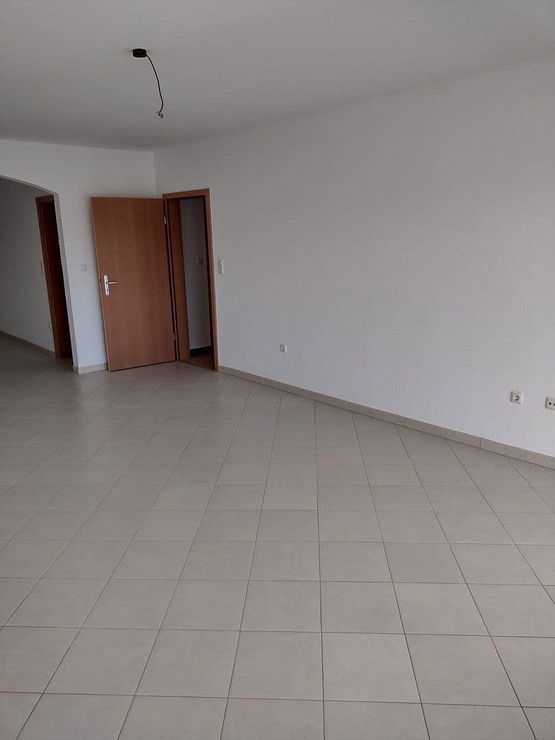 3 bedroom flat to rent, 108 m², Eltville am Rhein, Hesse 3 bedroom flat to rent, 108 m², Eltville am Rhein, Hesse