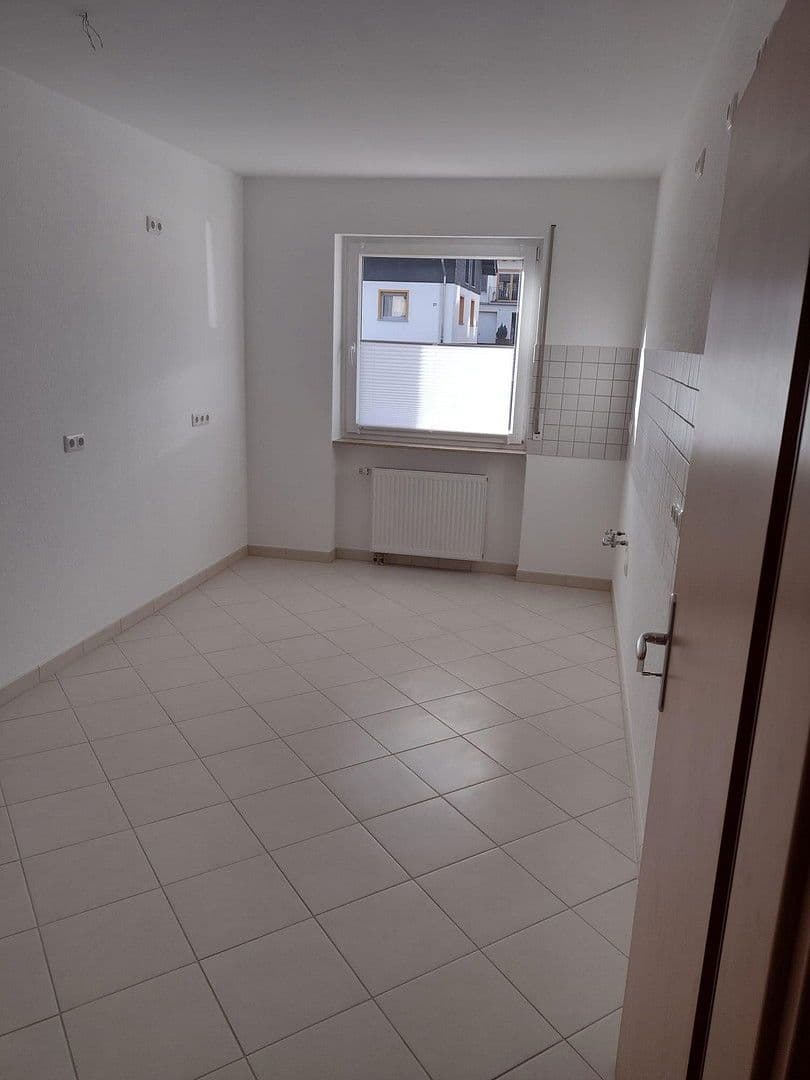 3 bedroom flat to rent, 108 m², Eltville am Rhein, Hesse 3 bedroom flat to rent, 108 m², Eltville am Rhein, Hesse