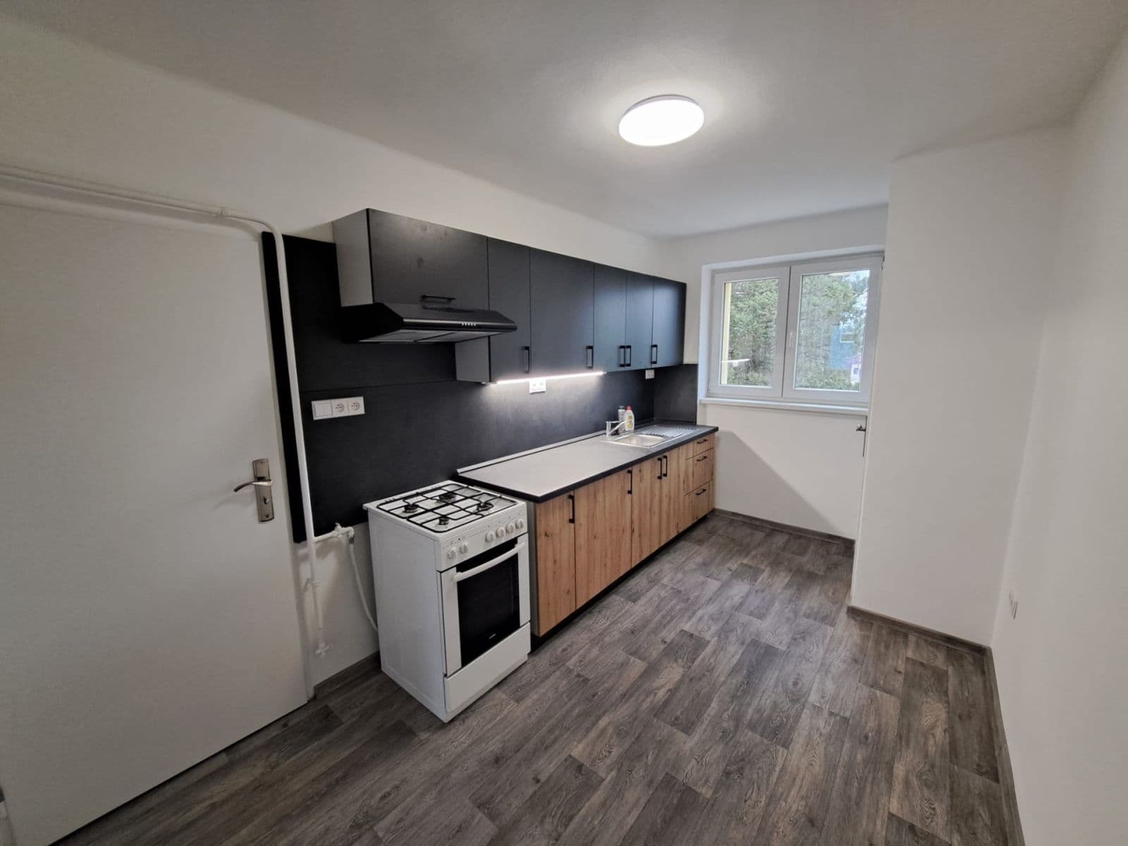 1 bedroom with open-plan kitchen flat to rent, 62 m², Nádražní, Frenštát pod Radhoštěm, Moravskoslezský Region 1 bedroom with open-plan kitchen flat to rent, 62 m², Nádražní, Frenštát pod Radhoštěm, Moravskoslezský Region