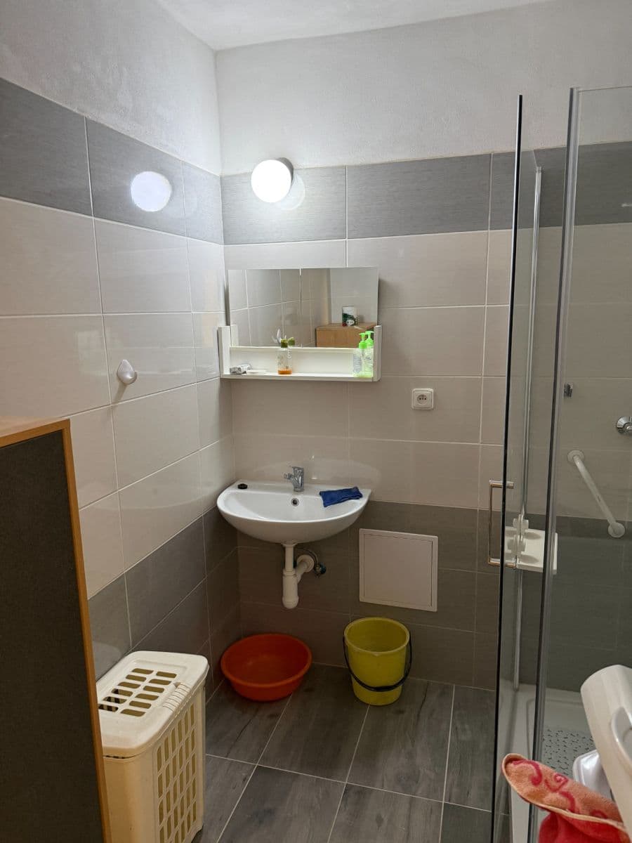 1 bedroom with open-plan kitchen flat to rent, 62 m², Nádražní, Frenštát pod Radhoštěm, Moravskoslezský Region 1 bedroom with open-plan kitchen flat to rent, 62 m², Nádražní, Frenštát pod Radhoštěm, Moravskoslezský Region