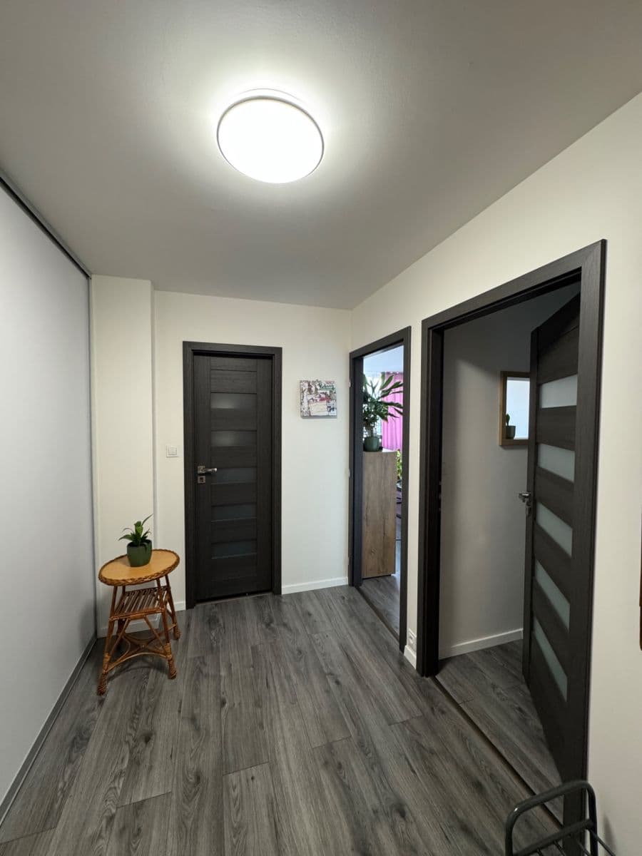 2 bedroom flat to rent, 43 m², Vojenská, Košice - mestská časť Staré Mesto, Košický Region 2 bedroom flat to rent, 43 m², Vojenská, Košice - mestská časť Staré Mesto, Košický Region