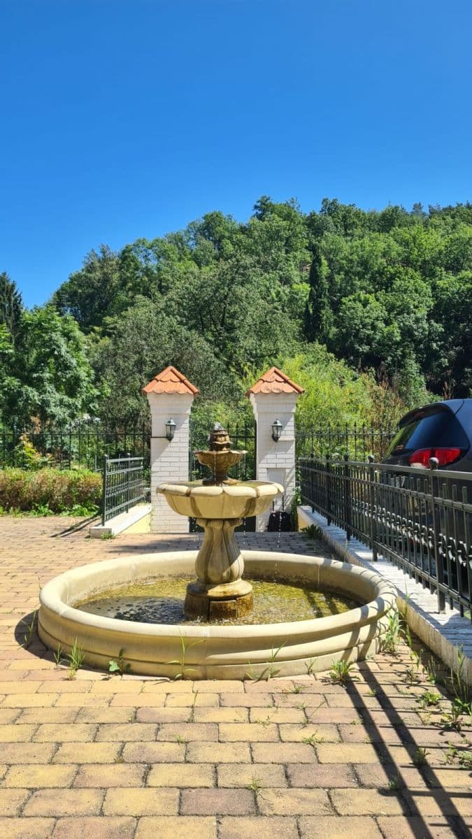 Studio flat to rent, 22 m², V Šáreckém údolí, Prague, Prague Studio flat to rent, 22 m², V Šáreckém údolí, Prague, Prague