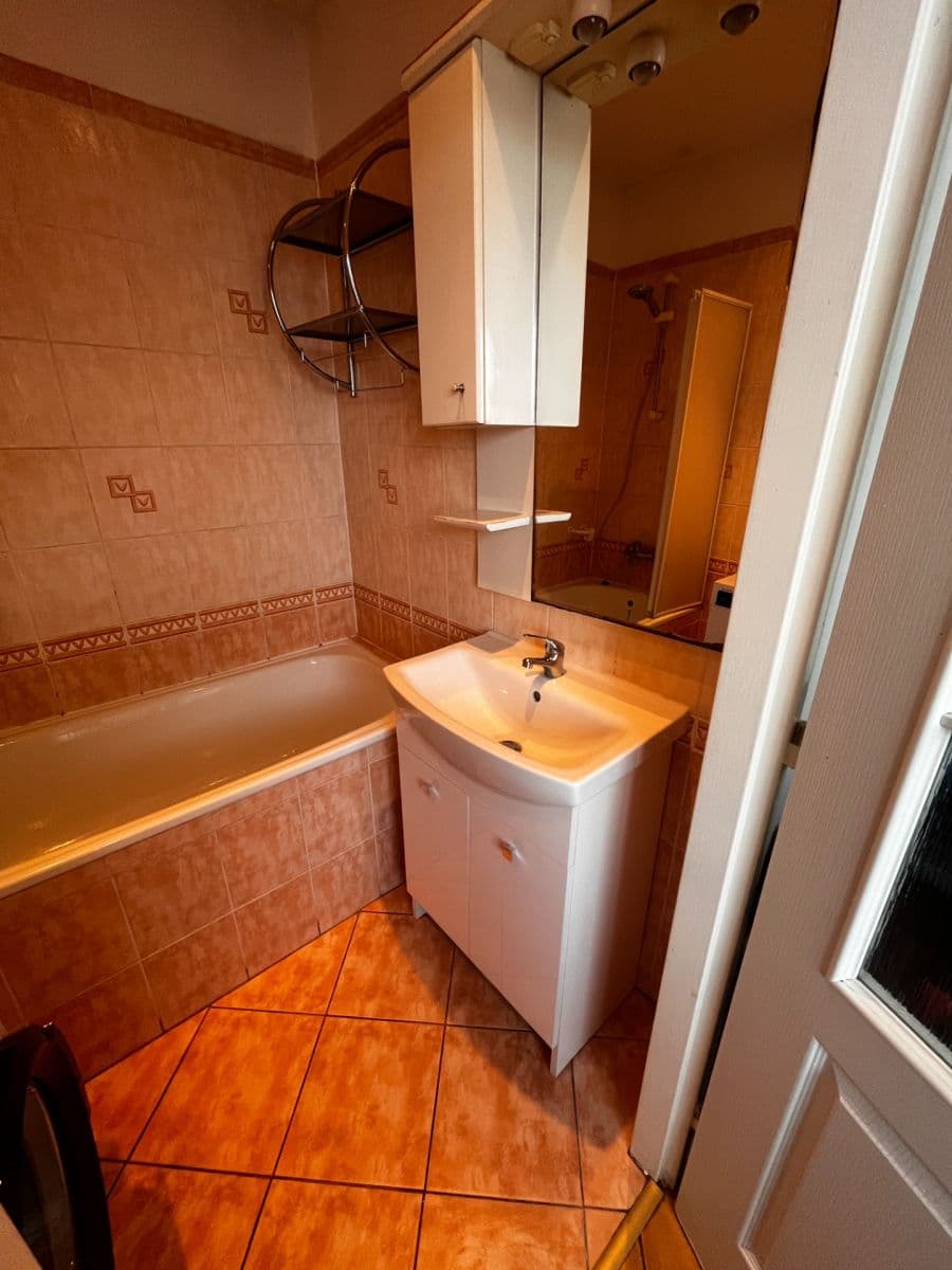 2 bedroom flat to rent, 64 m², Oldřichova, Liberec, Liberecký Region 2 bedroom flat to rent, 64 m², Oldřichova, Liberec, Liberecký Region